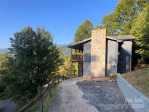 58 Country Cottage Ln Canton, NC 28716