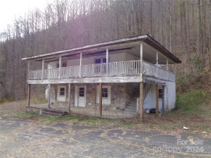 5459 Soco Rd Maggie Valley, NC 28751