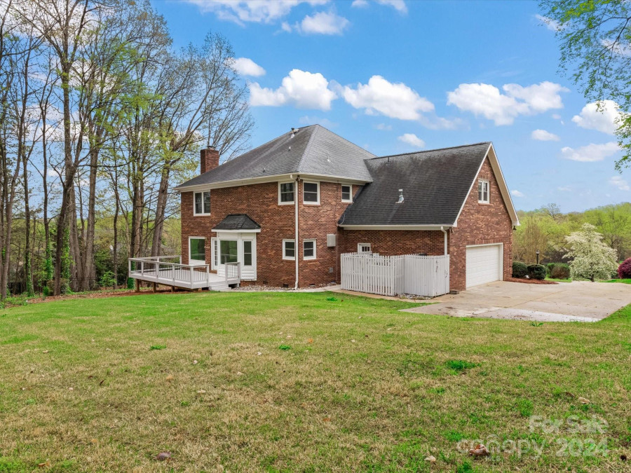 5972 Rathlin Ct Concord, NC 28027