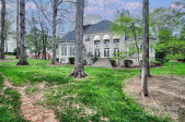 4945 Piper Glen Dr Charlotte, NC 28277