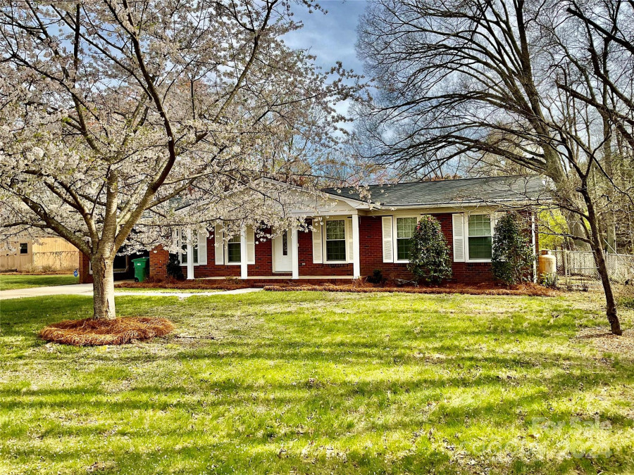 1960 Monza Dr Albemarle, NC 28001