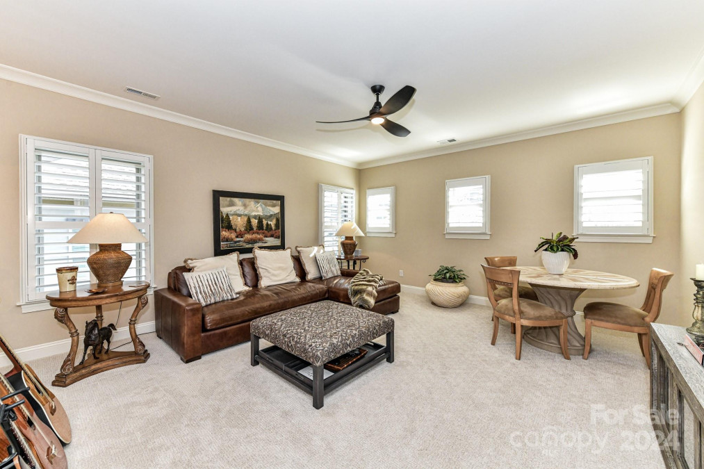 5132 Providence Retreat Ln Charlotte, NC 28270