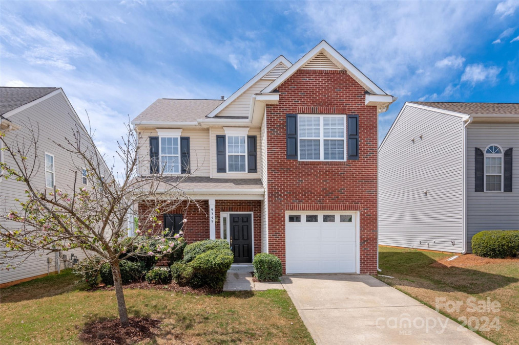 9349 Longstone Ln Charlotte, NC 28277