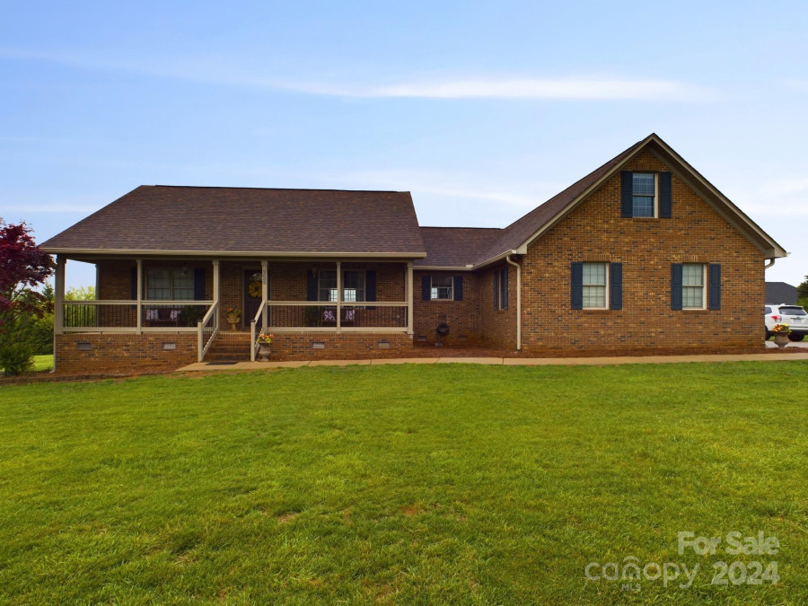 2685 Carriage Ln Lincolnton, NC 28092