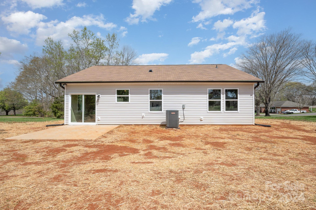 3121 Suffolk Dr Shelby, NC 28152