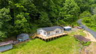 477 Renfro Rd Green Mountain, NC 28740