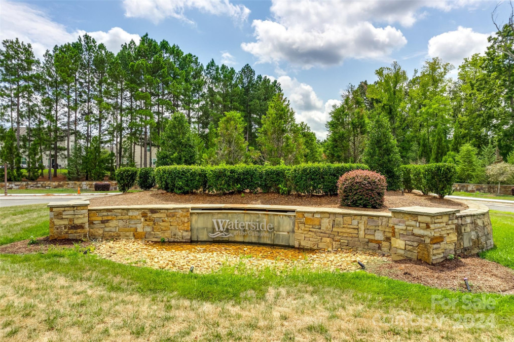 1424 Bryson Gap Dr Fort Mill, SC 29715