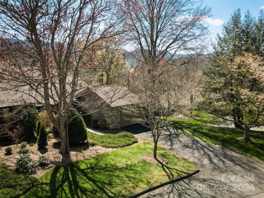 26 Stony Rg Asheville, NC 28804