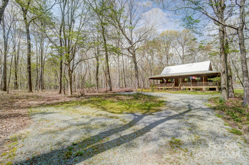 5220 Cane Creek Rd Waxhaw, NC 28173