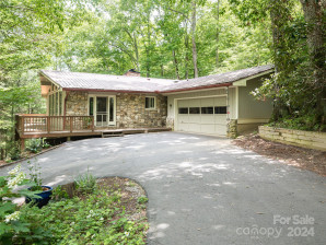 667 Pinners Cove Rd Asheville, NC 28803