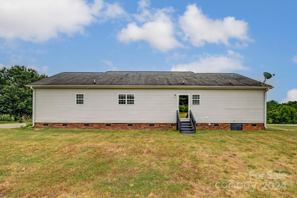 412 Back Acres Ln Kannapolis, NC 28081