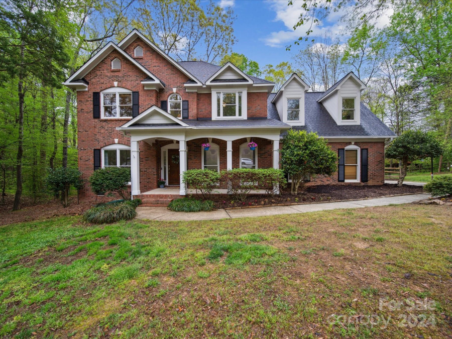 3145 Shady Grove Ln Matthews, NC 28104