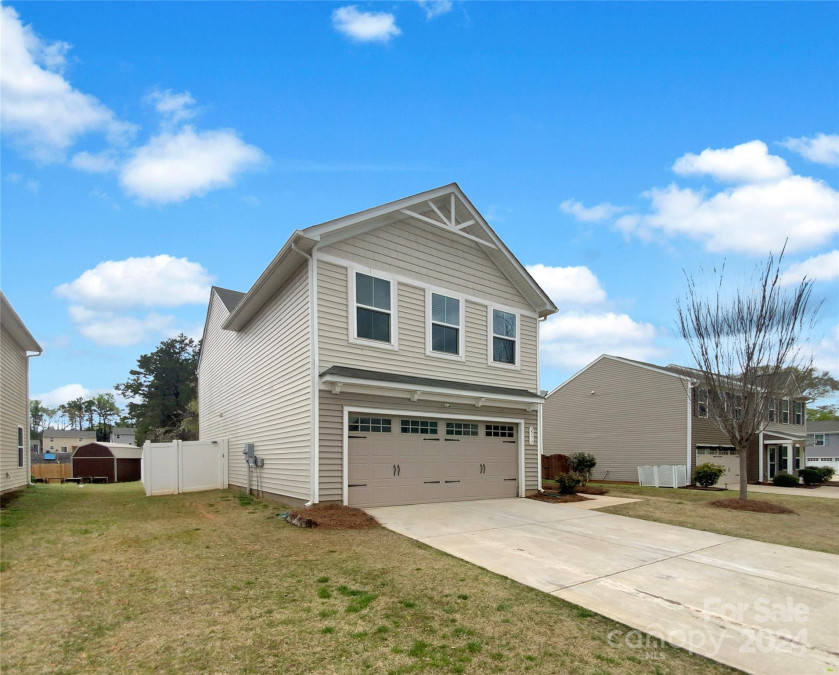 2573 Willow Pond Ln Concord, NC 28025