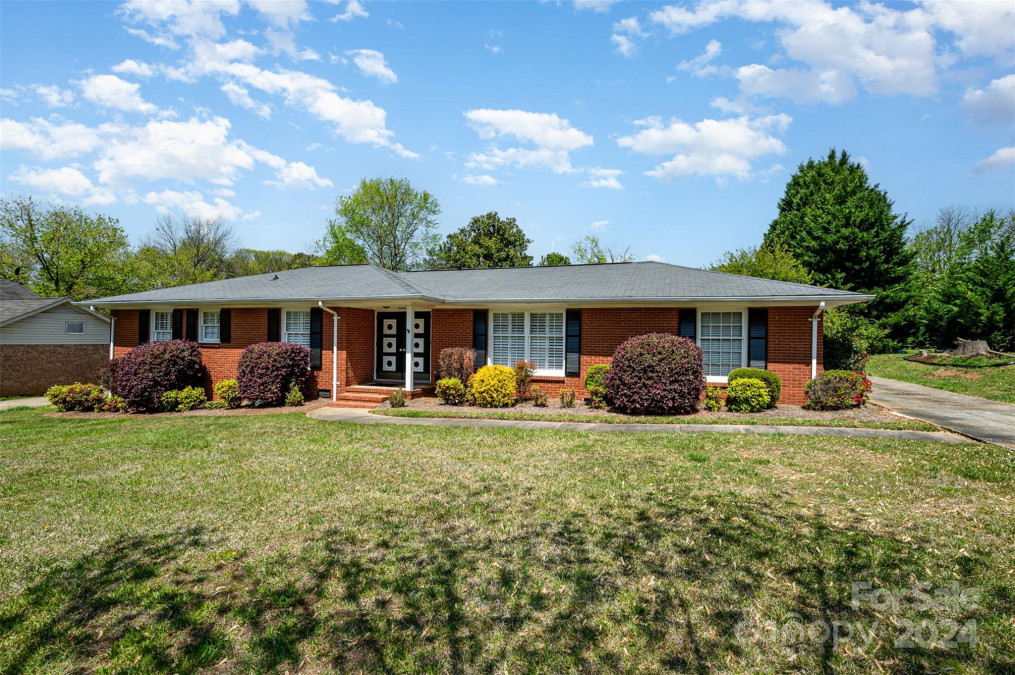 3409 Oak Tree Trl Matthews, NC 28105