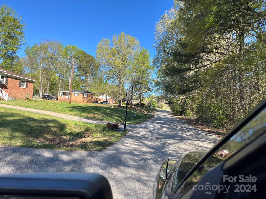 2017 Garland Trail Ln Lancaster, SC 29720