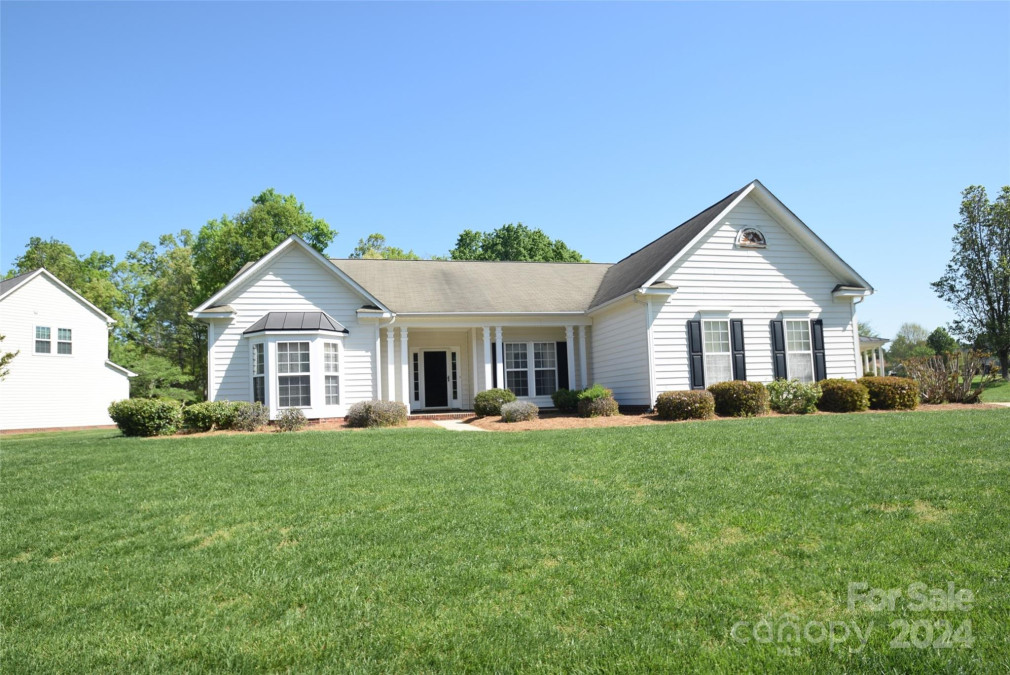 2020 Hollyhedge Ln Indian Trail, NC 28079