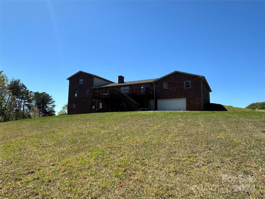 223 Bolick Ln Taylorsville, NC 28681