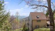32 Hickory Forest Rd Fairview, NC 28730
