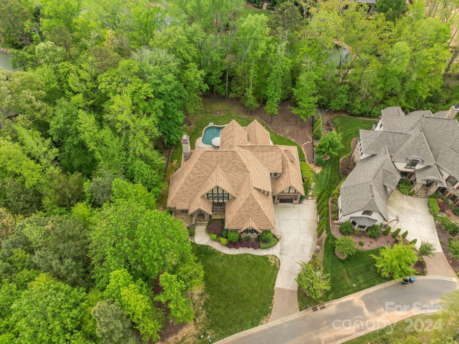 203 Woodswail Ct Waxhaw, NC 28173