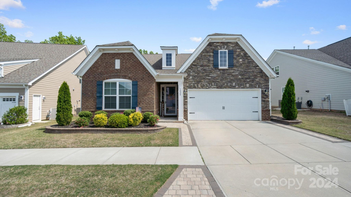 3028 Quinebaug Rd Fort Mill, SC 29715