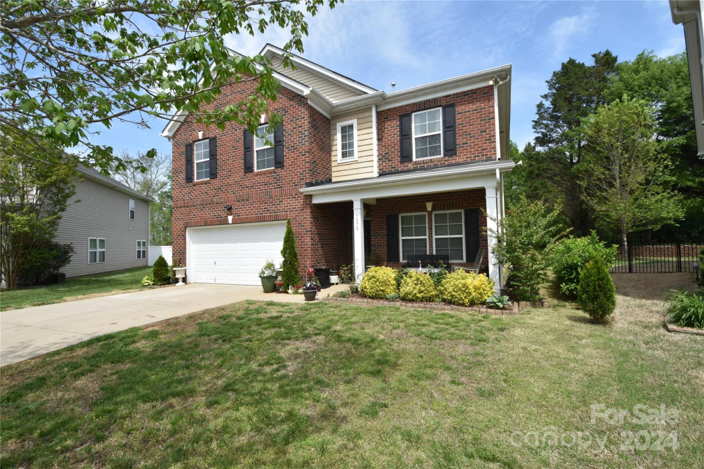 1079 Albany Park Dr Fort Mill, SC 29715