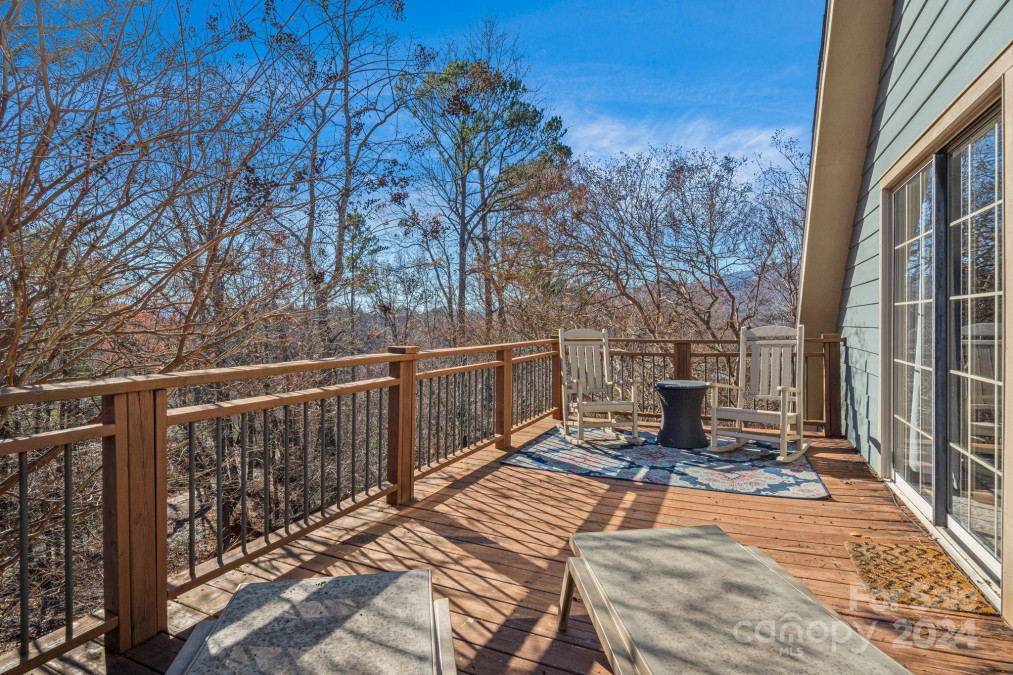 158 Pearson Cir Lake Lure, NC 28746