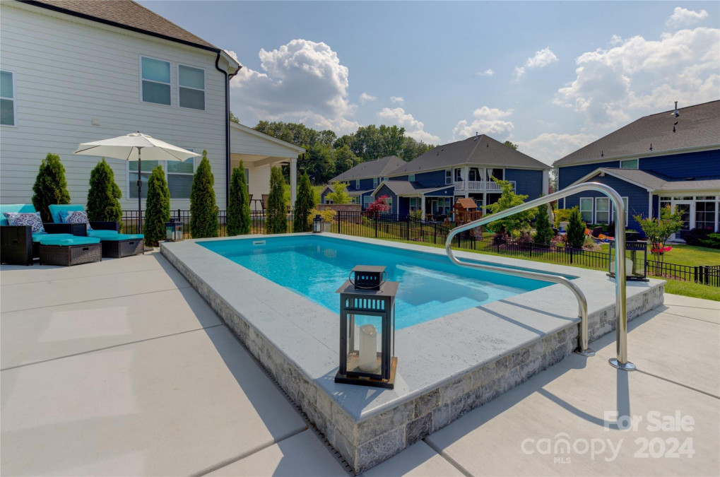 822 Flatwater Ct Fort Mill, SC 29708