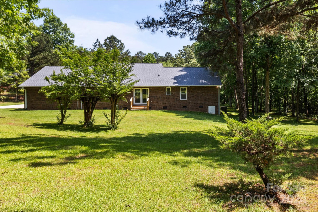 525 Orchid Ct Stanley, NC 28164