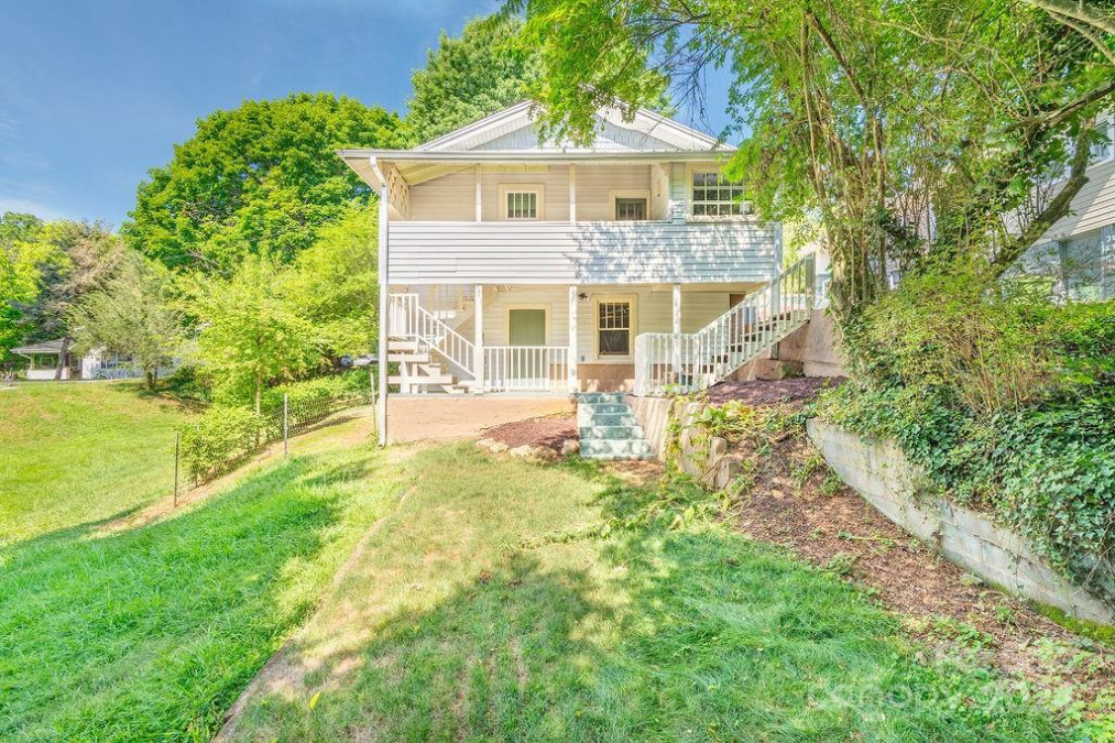 68 Nebraska St Asheville, NC 28806