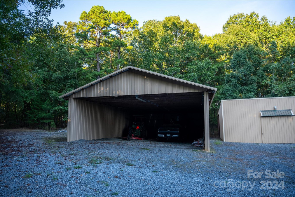 198 Bridle Hill Ln Kings Mountain, NC 28086