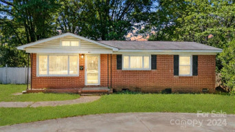 1127 Clanton Rd Charlotte, NC 28217