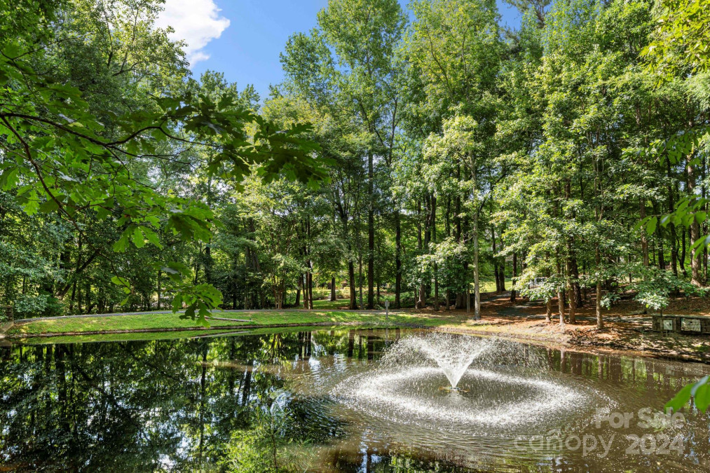 50 Pond View Ln Fort Mill, SC 29715