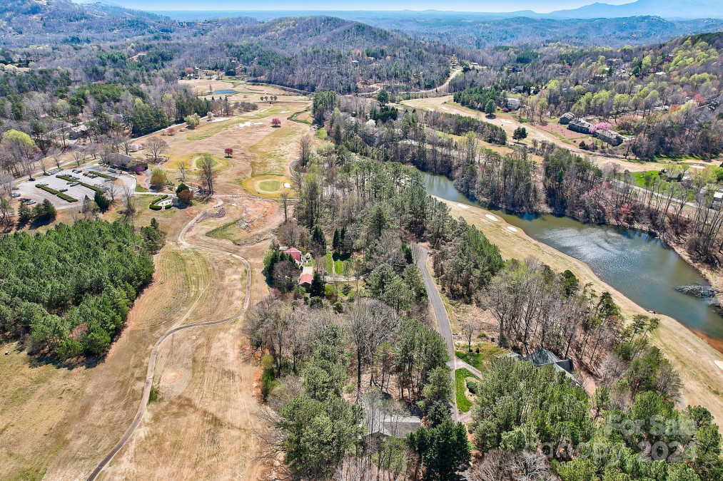 225 Sheepnose Dr Lake Lure, NC 28746