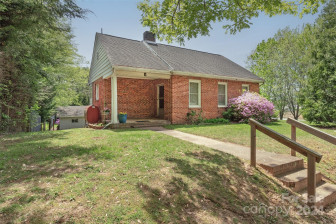 1 Enka Orchard St Candler, NC 28728