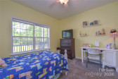 1592 Barefoot Ave Catawba, NC 28609