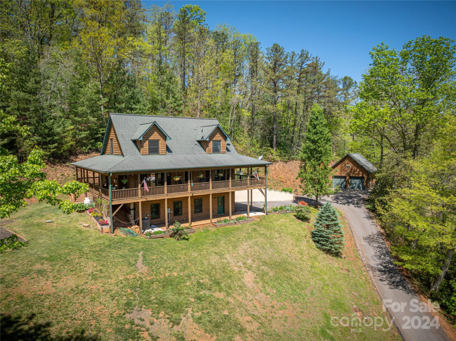 234 Deer Run Rd Canton, NC 28716