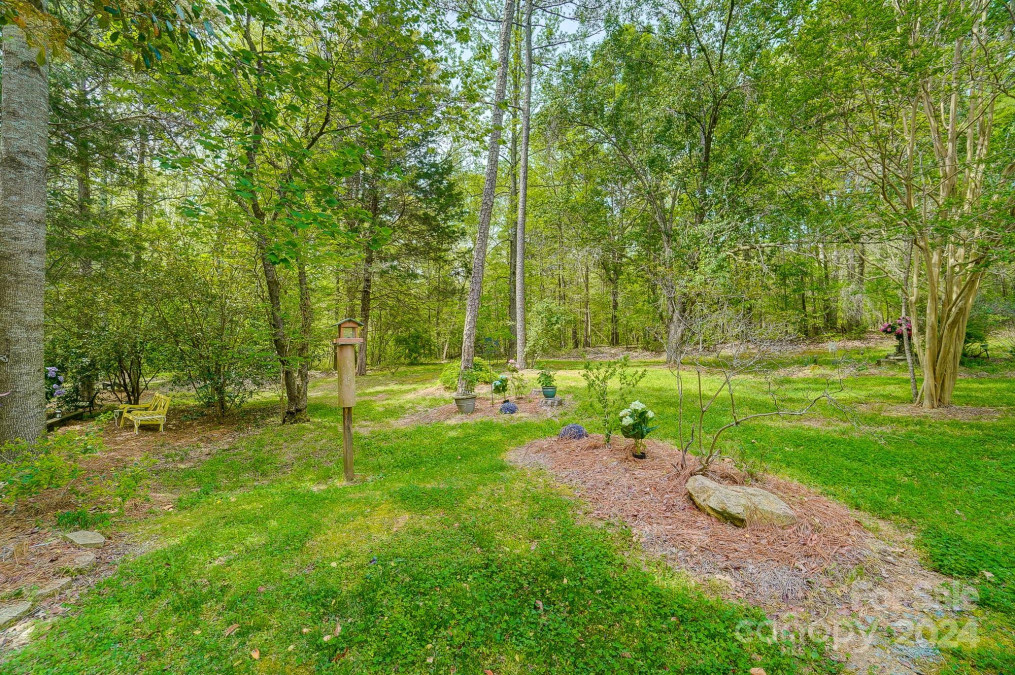 9504 Deer Run Rd Waxhaw, NC 28173