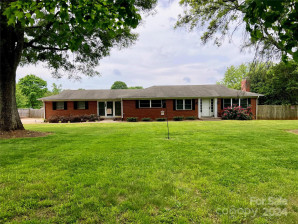 1935 Old Hickory Grove Rd Mount Holly, NC 28120