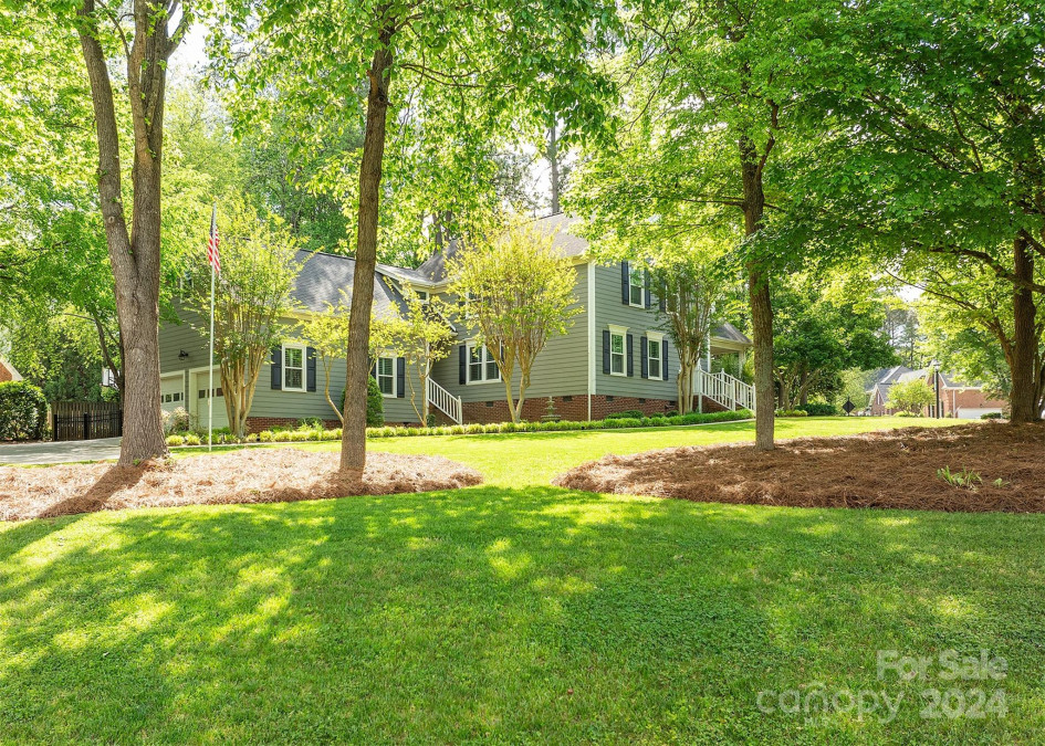 1742 Cavendale Dr Rock Hill, SC 29732