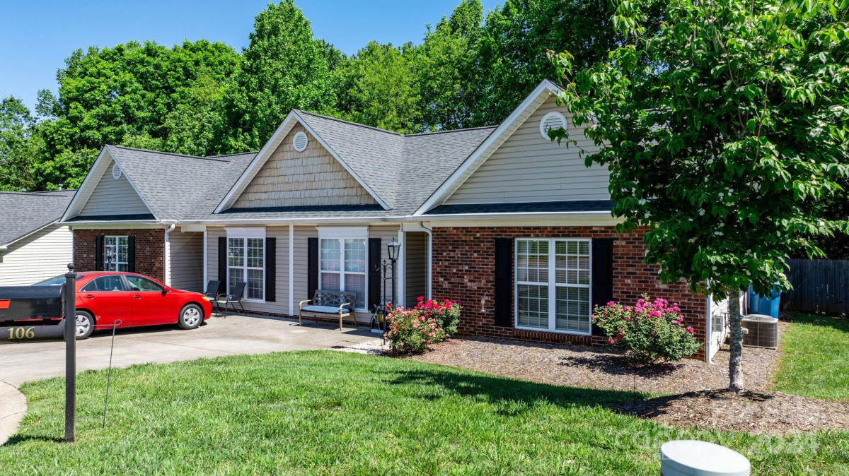 106 Lady Slipper Ln Valdese, NC 28690