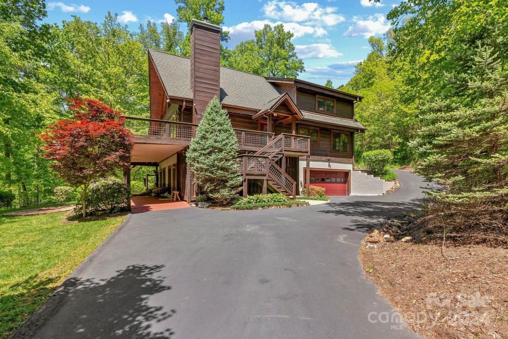 210 Chisel Rock Way Weaverville, NC 28787