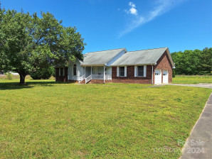 15402 Lucia Riverbend Hw Stanley, NC 28164