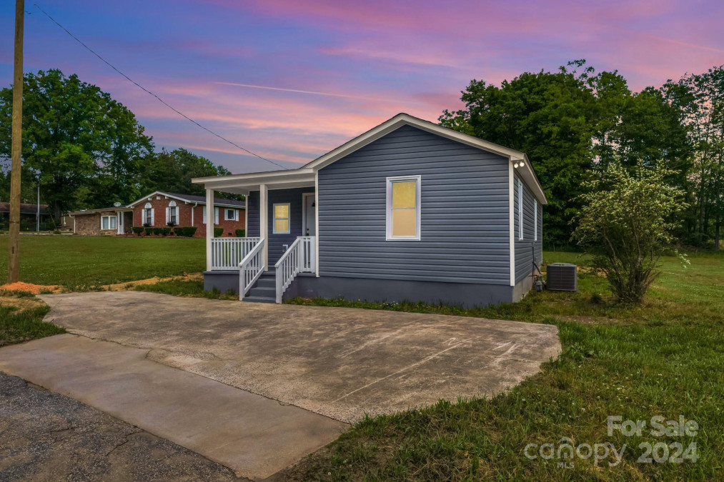 411 Main St Heath Springs, SC 29058