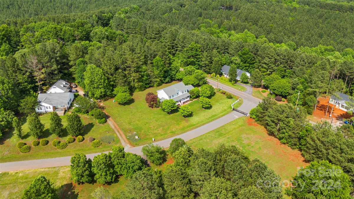 534 Stewart Rock Rd Stony Point, NC 28678