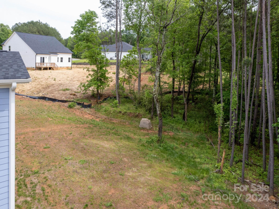 107 Spring View Ln Statesville, NC 28677