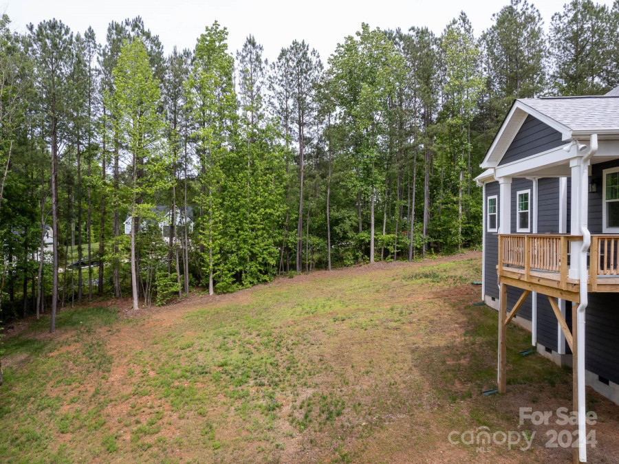 110 Spring View Ln Statesville, NC 28677