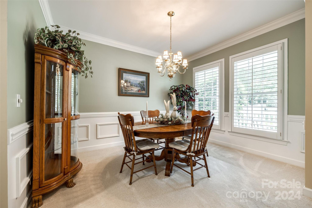 908 Thorn Ridge Ln Lake Wylie, SC 29710