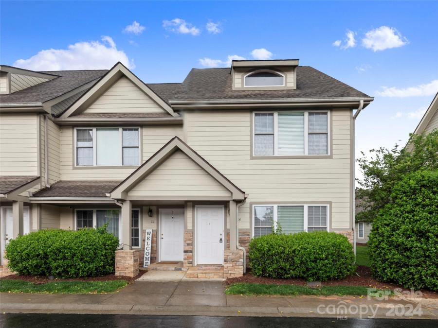 24 Rotunda Cir Asheville, NC 28806