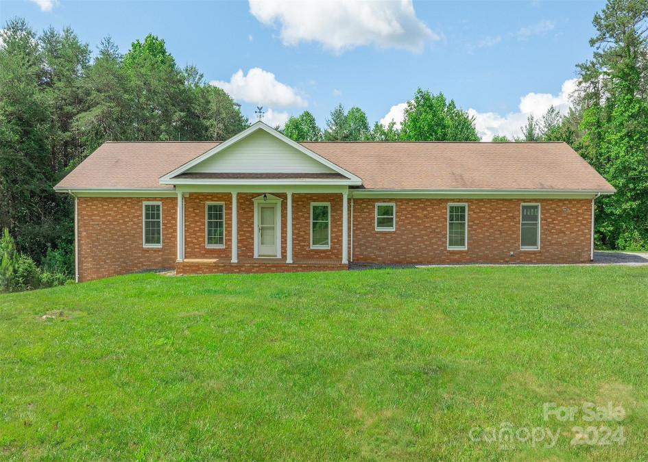 6472 Rhoney Rd Connelly Springs, NC 28612