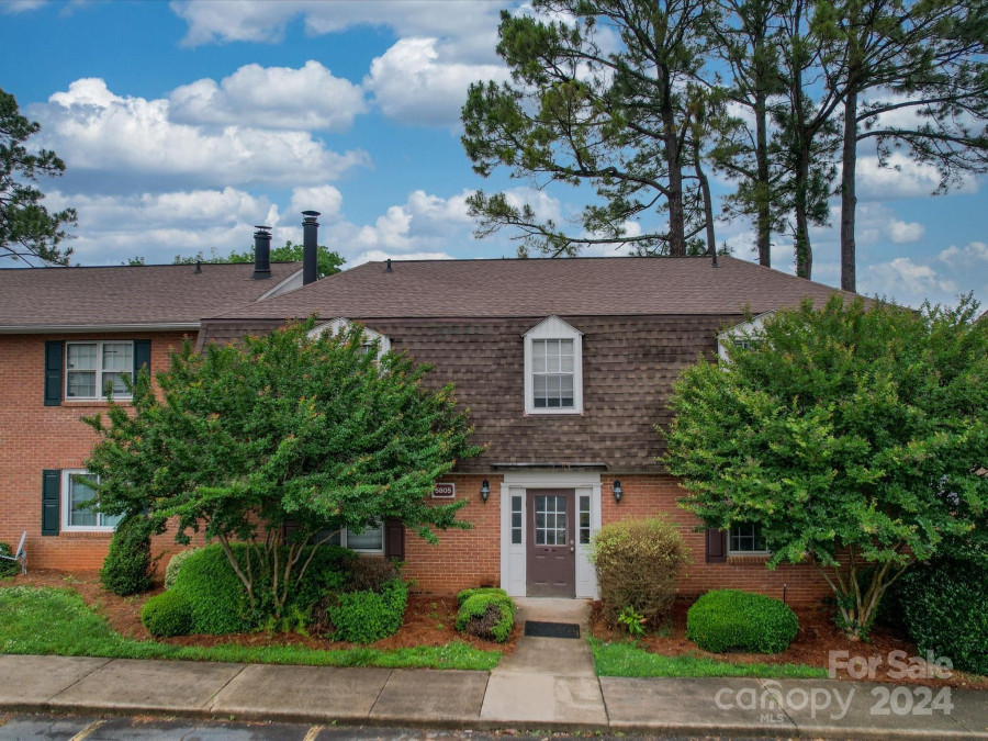 5805 Hunting Ridge Ln Charlotte, NC 28212